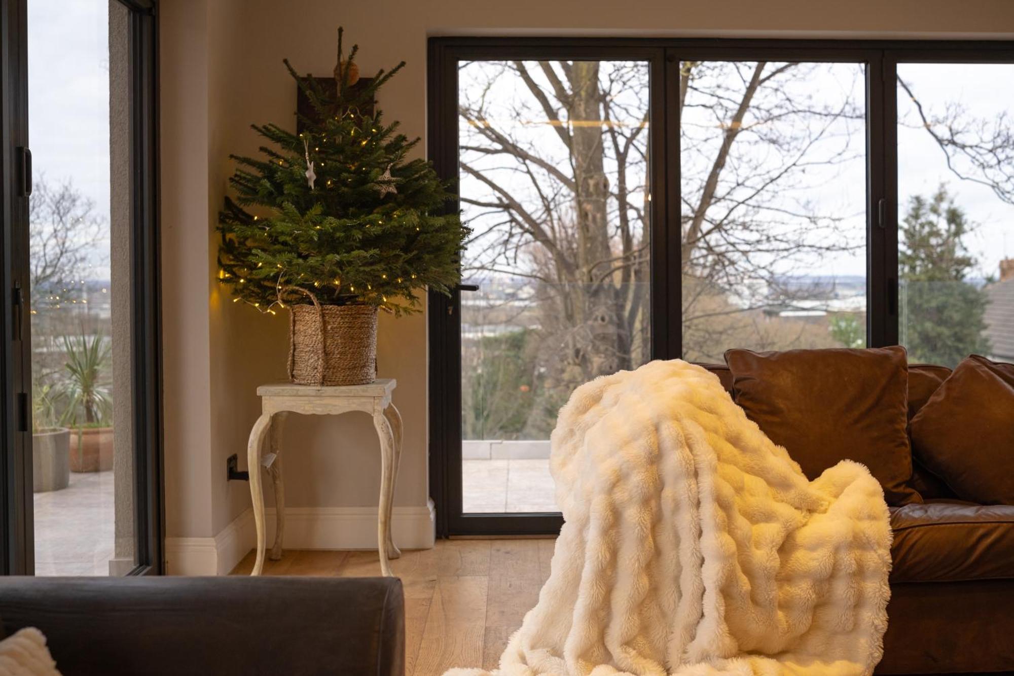 The Ridge London - Luxury Designer Villa With Hot Tub And Sauna, Bexley Borough Of London Eksteriør bilde
